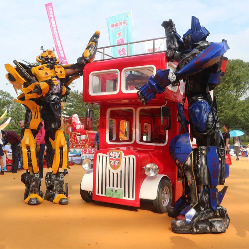 Model robot Transformer coat